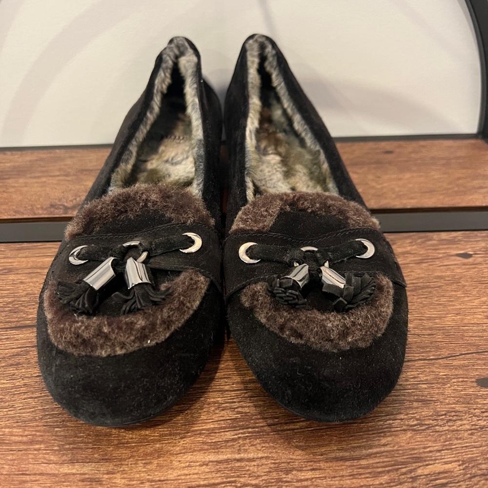 Stuart Weitzman Black and Brown Suede Tassel Shearling Mules